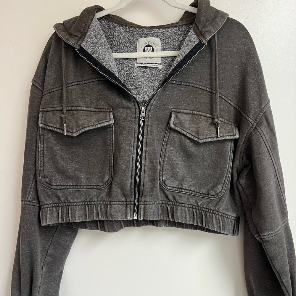 Urban Outfitters Textured Gray Cropped Hoodie